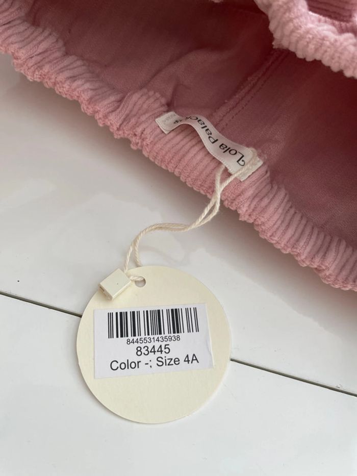 Short Lola Palacios 4A neuf avec étiquette - photo numéro 3
