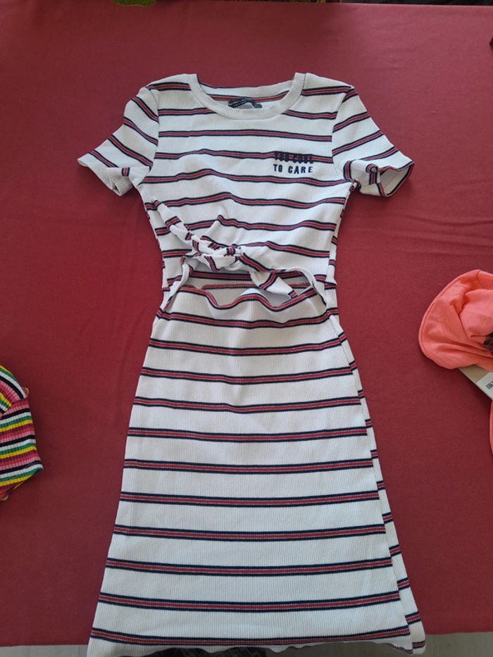 Lot taille s petit prix 6 € - photo numéro 5