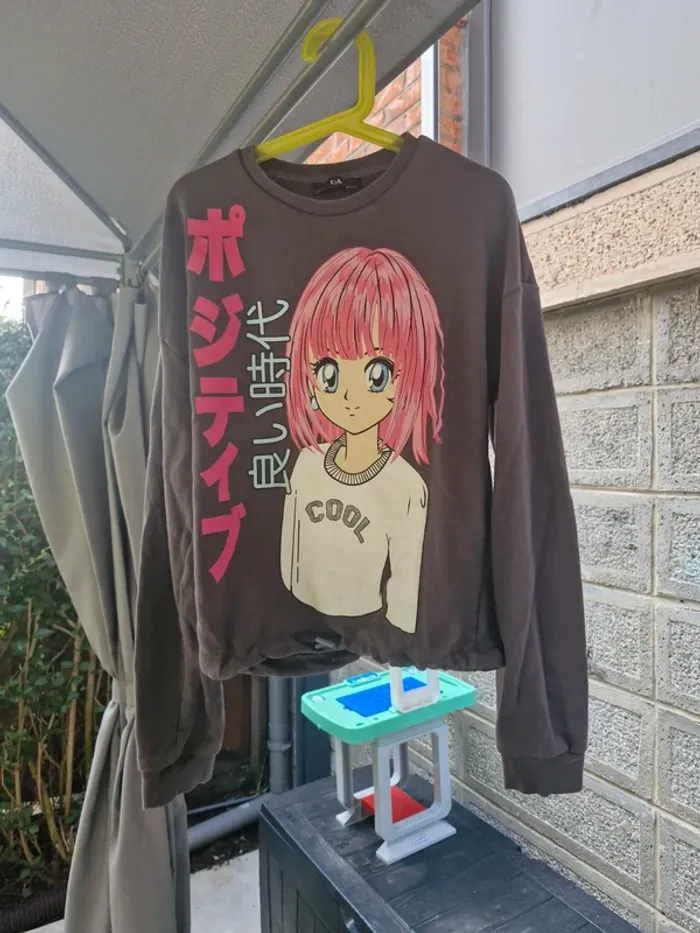 Pull gris • Manga - photo numéro 6