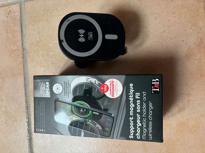 Support magnétique chargeur sans fil 15W - photo numéro 2