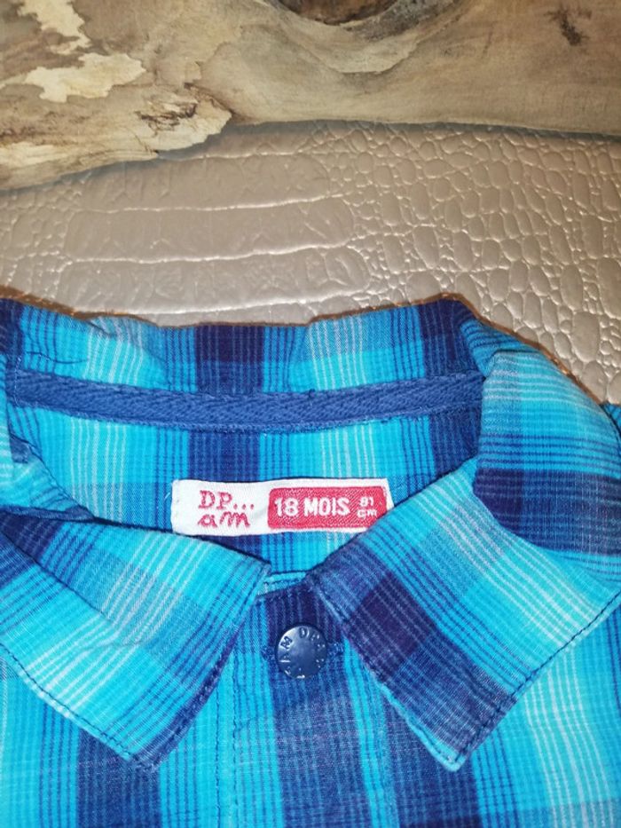 Chemise bleue - photo numéro 3