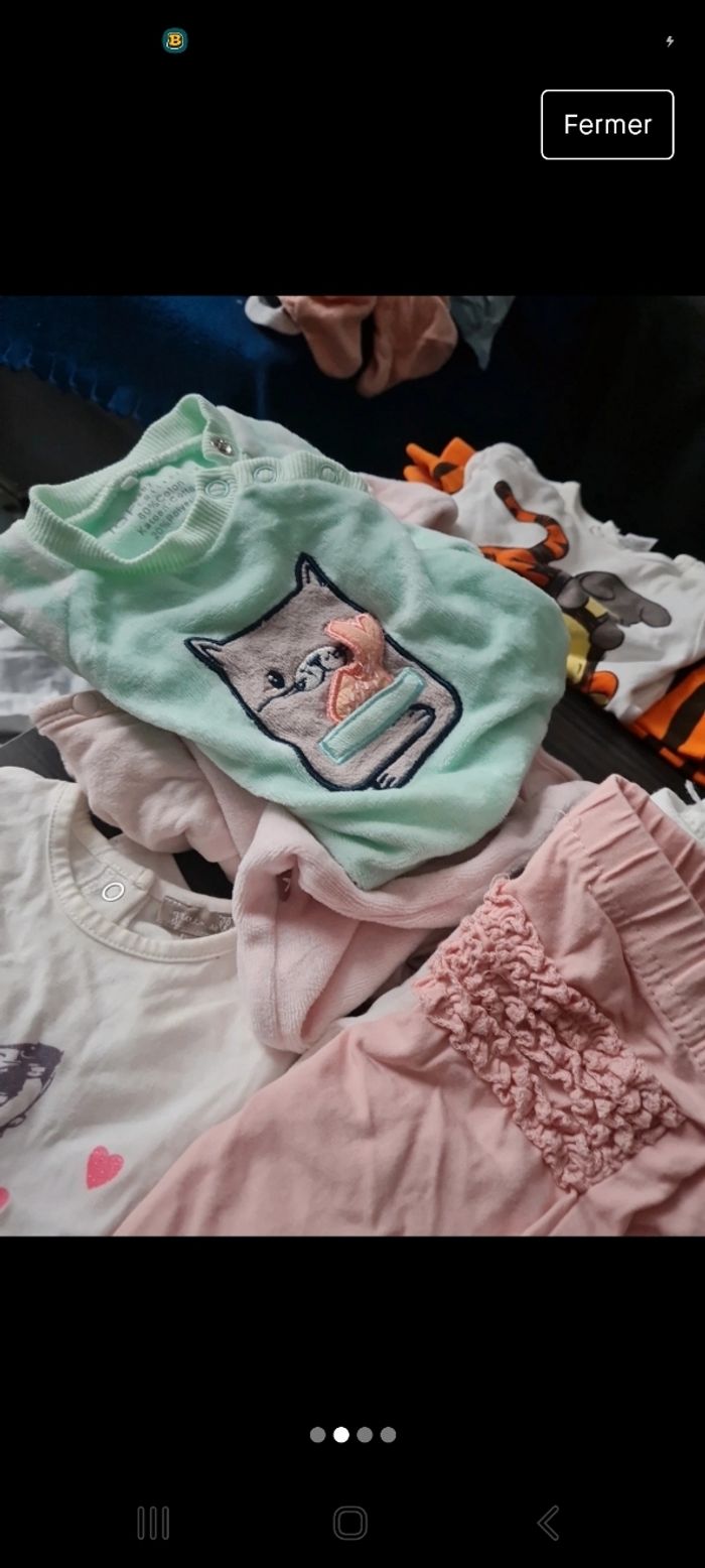 Lot vêtements filles taille 50 - photo numéro 4