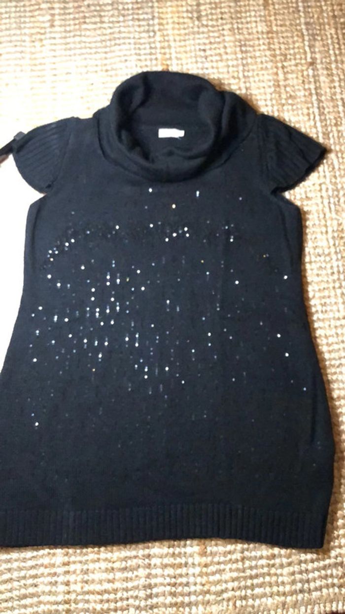 Pull sans manches avec gros col roulé