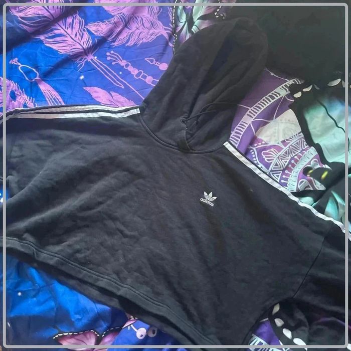 Pull court taille 34 marque Adidas - photo numéro 3