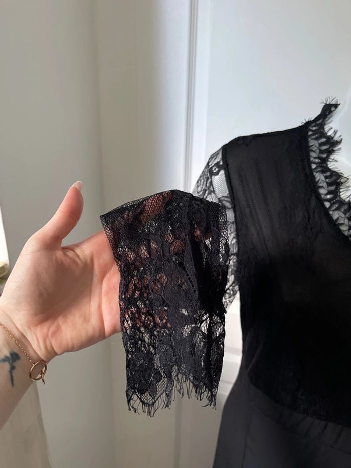 Robe dentelle noire - photo numéro 8