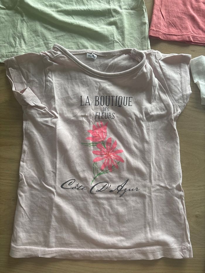 Lot tee shirts 3/4 ans - photo numéro 2