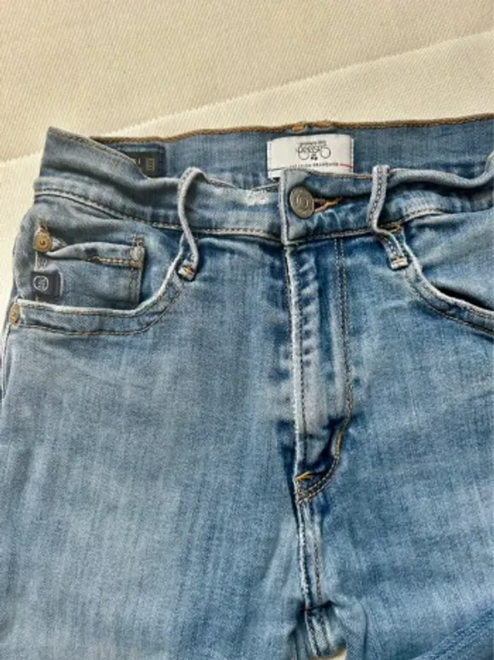 Jeans bleus - photo numéro 2