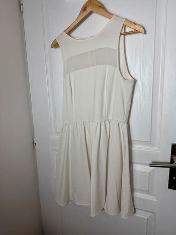 Robe courte neuve