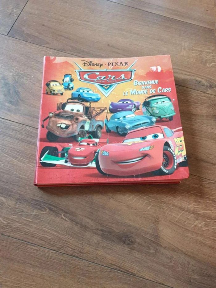 Livre Disney cars