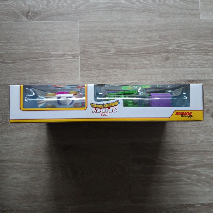 Coffret de 7 véhicules Spider Amazing Friends NEUF - photo numéro 4