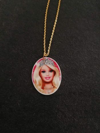 Collier Barbie