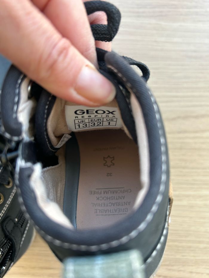Boots Geox garçon neuves - photo numéro 6