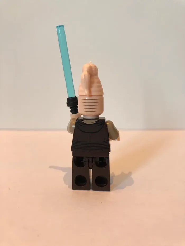 Figurine type lego Jedi Ki-Adi-Mundi. Star Wars - photo numéro 3