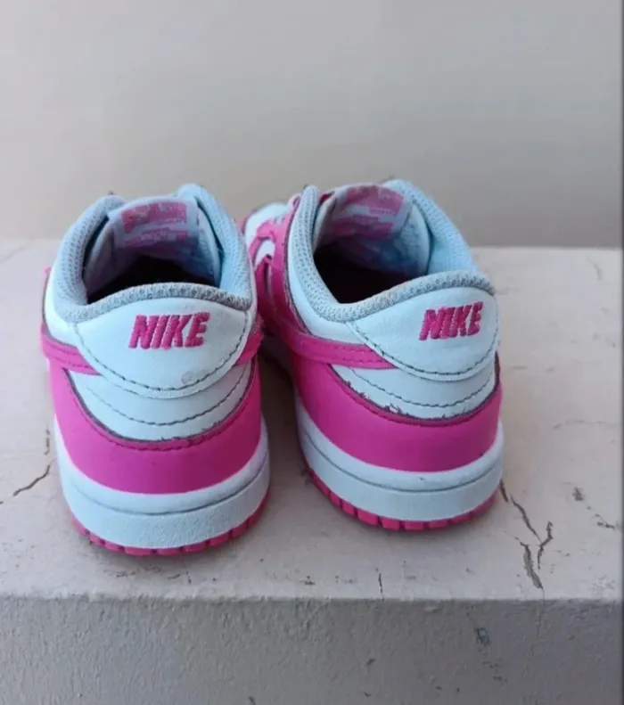 Baskets Nike dunk low rose - photo numéro 3