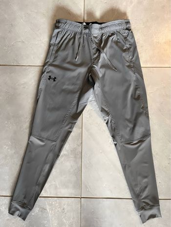 Running Under Armour / Gris / Taille M 