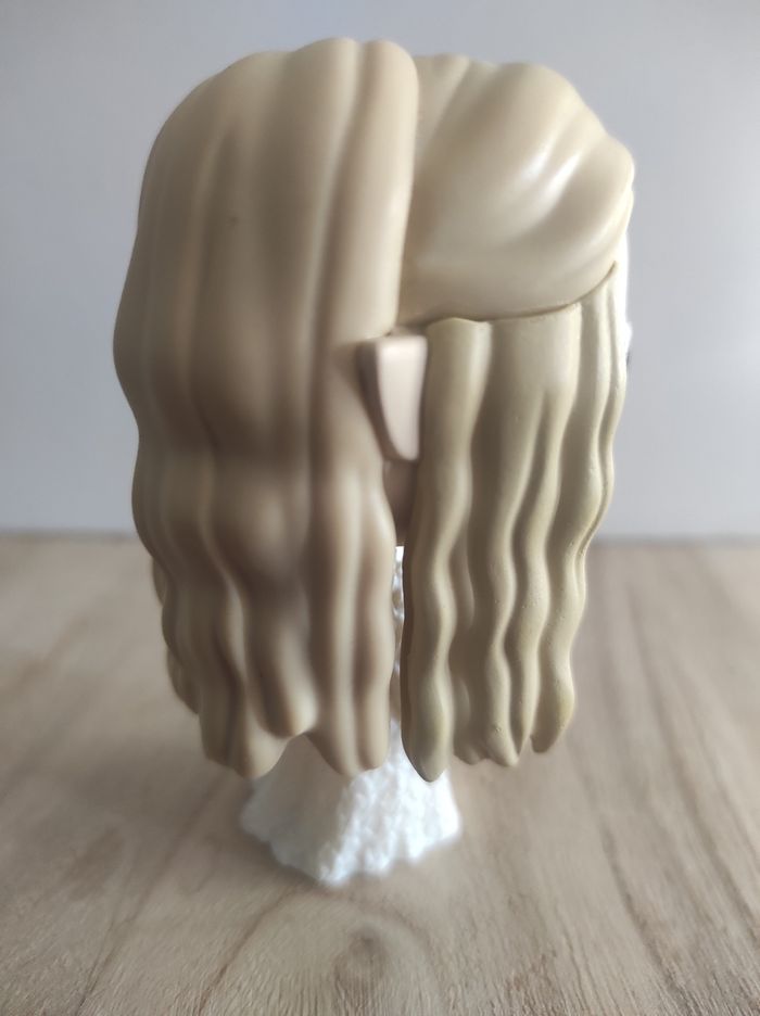 Figurine Funko pop Galadriel 631 SANS boîte ( Le Seigneur des Anneaux ) - photo numéro 2