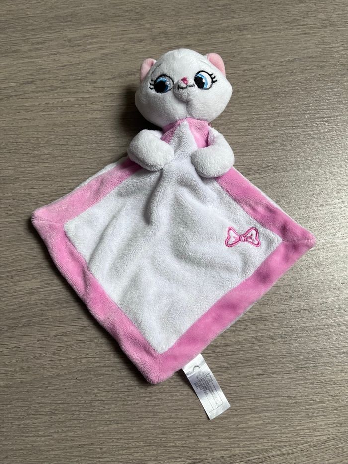 Doudou rose et blanc Marie les Aristochats neuf sans étiquette