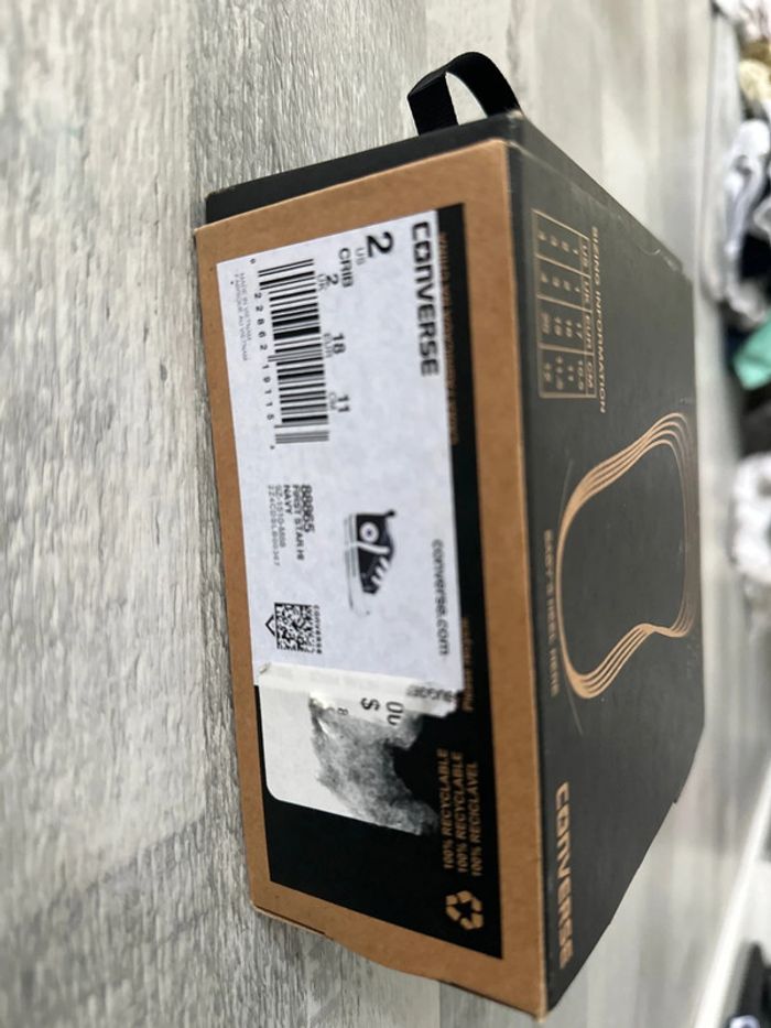 Converses bleues. - photo numéro 2