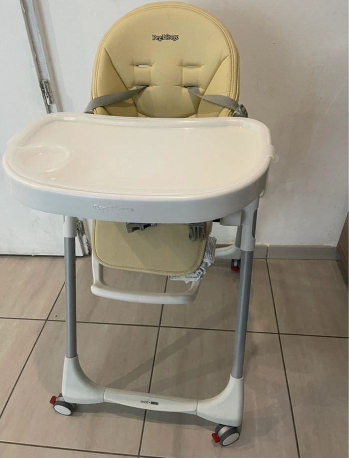 Chaise haute Peg-pérego - photo numéro 2