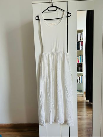 Robe blanche longue unie d’été Évasée Neuve New Collection Taille Unique
