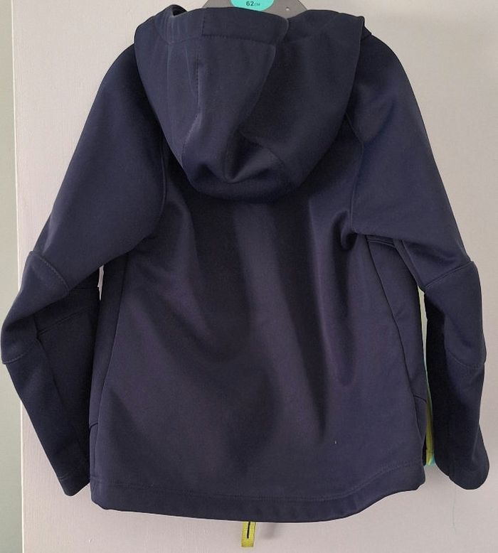 Veste chaude et imperméable - photo numéro 3