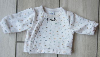 Veste cache coeur 1 mois