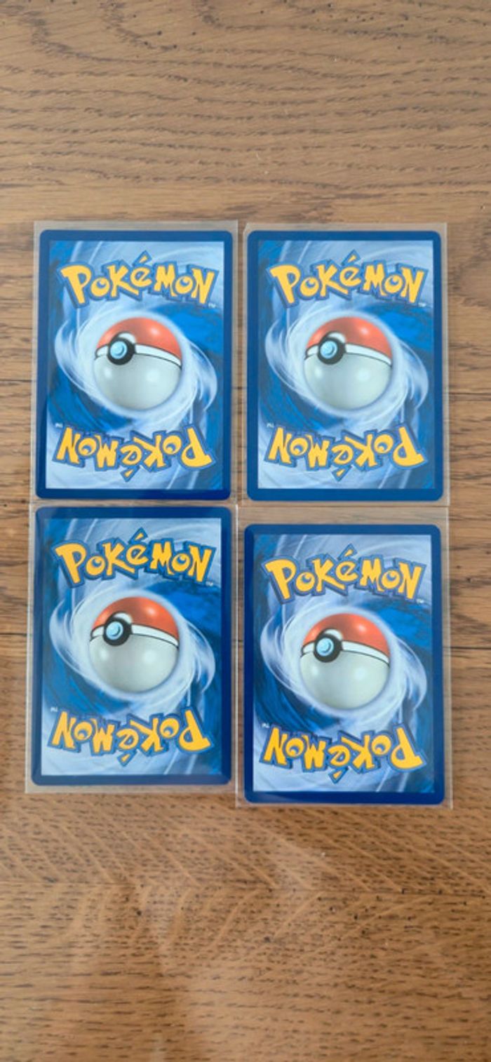 Lot de 4 cartes pokémon high-tech - photo numéro 2