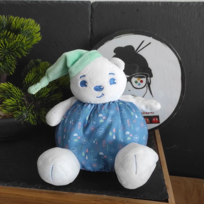 Doudou Peluche Ours Boule Blanc Bleu Vert Boule Bonnet Nuit #geektradedoudou