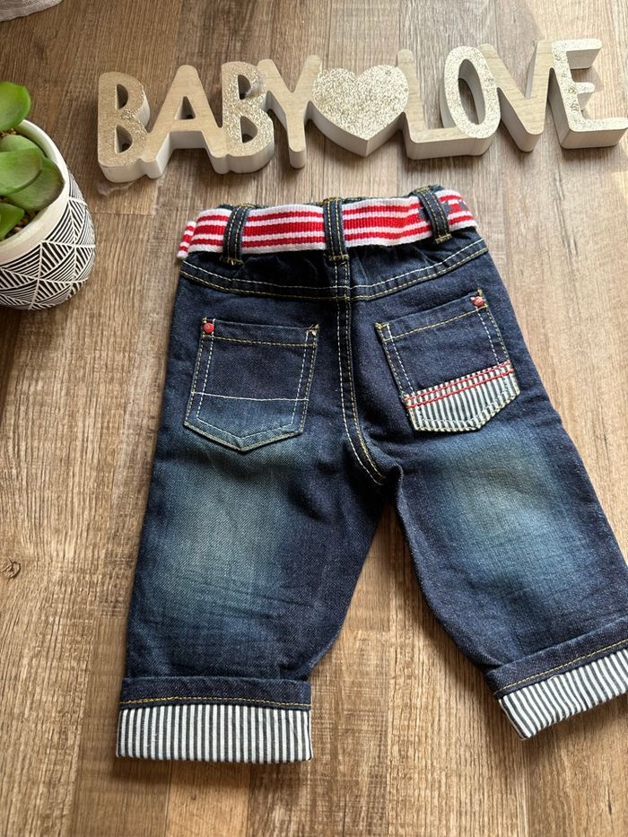 - Jeans Kimadi     - 3 mois  - Très bon état - photo numéro 2