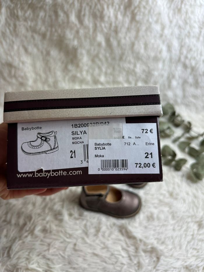 Paire de chaussures Babybotte coloris bronze taille 21 - photo numéro 5