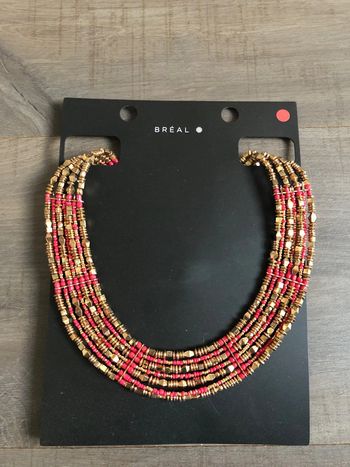 Collier plastron Breal neuf rouge et doré