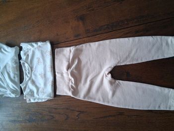 Ensemble 3 pièces pour bébé fille à motif lapins de marque C&A Baby