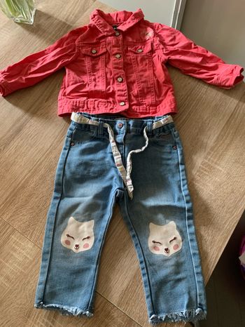 Jean Creeks + veste rose Kiabi taille 18 mois