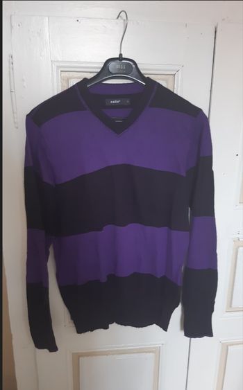 Pull Celio, taille S, fin, violet et noir