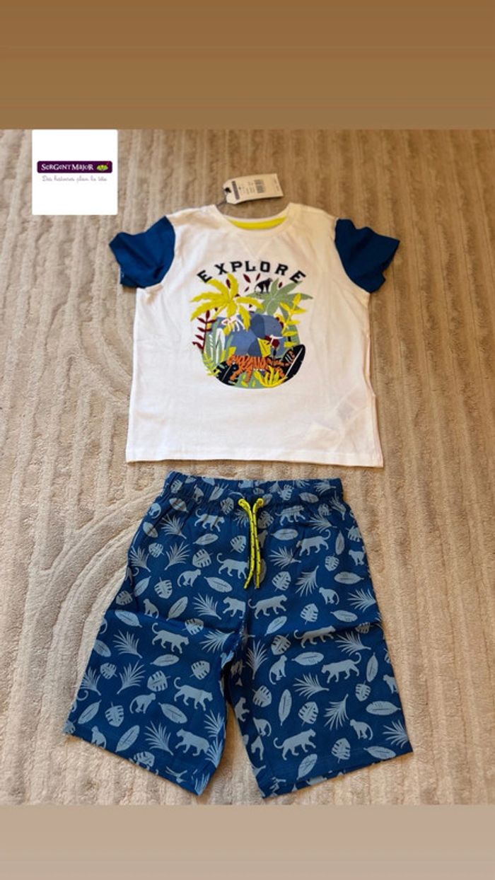 Pyjama Sergent major taille 5 ans neuf