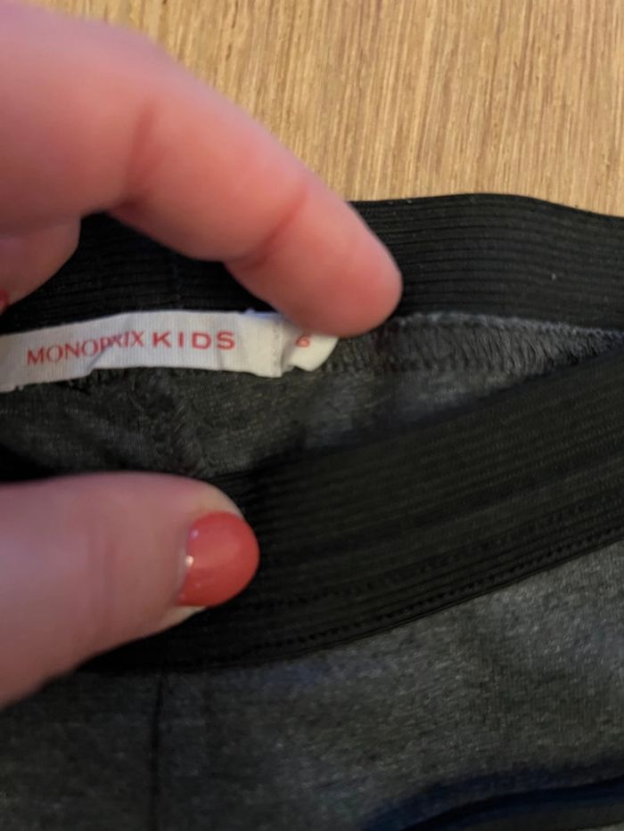 Lot de 12 vêtements automne hiver Monoprix kids 6 ans très bon état - photo numéro 6