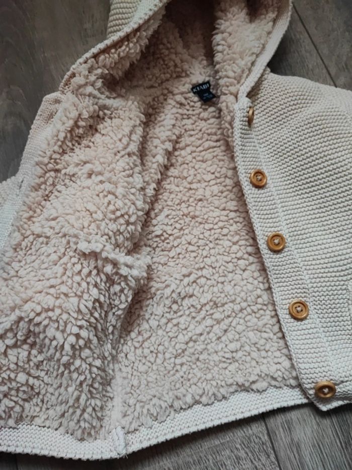 Gilet moumoute Kiabi 9 mois - photo numéro 3