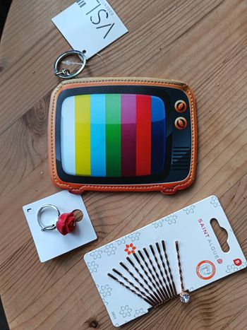 Porte monnaie & Pinces à cheveux 