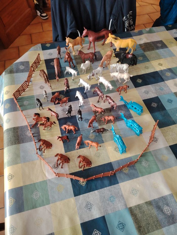 Lot chevaux
