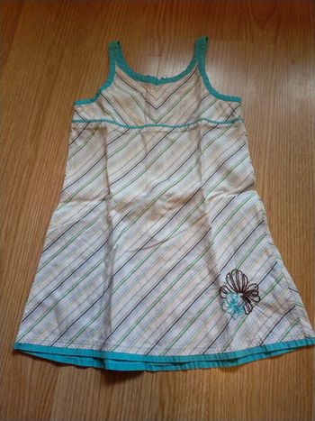 Jolie robe rayée 18-24 mois