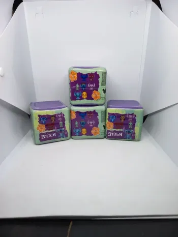 🌟 Lot de 4 Boîtes - Disney Stitch 🌟