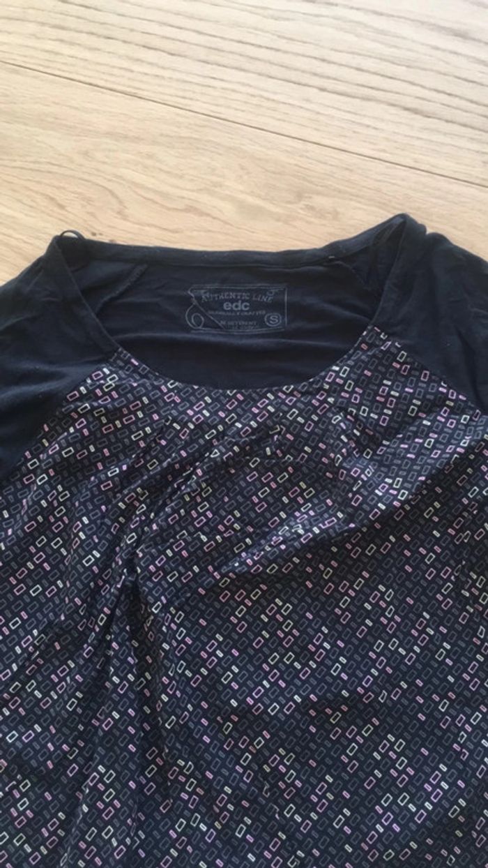 Tee shirt S - photo numéro 2