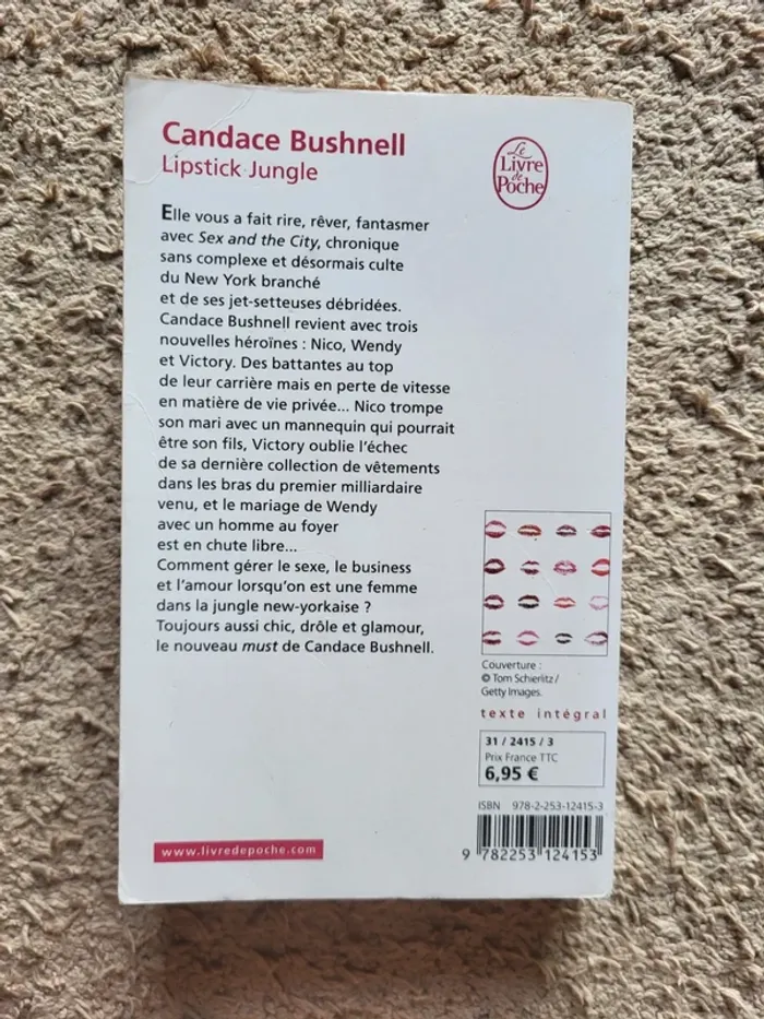 Livre "Lipstick jungle" de Candace Bushnell - chick lit - photo numéro 2