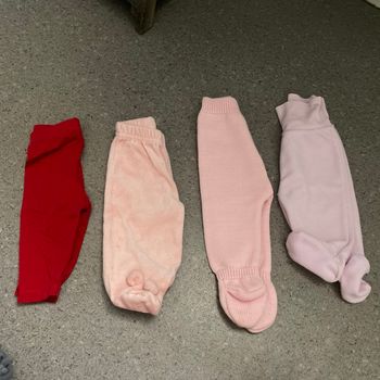 Lots 4 pantalons 1 mois