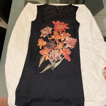 Robe noir droite