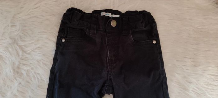 Lot vêtements garçon 4 ans short , jean , tee shirt - photo numéro 5
