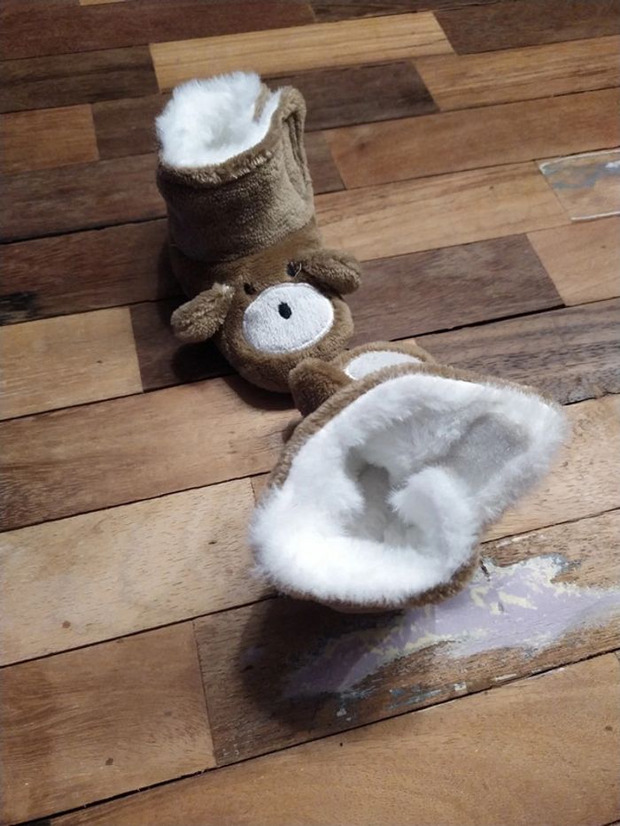 Chaussons 🐻 chaud bébé - photo numéro 2