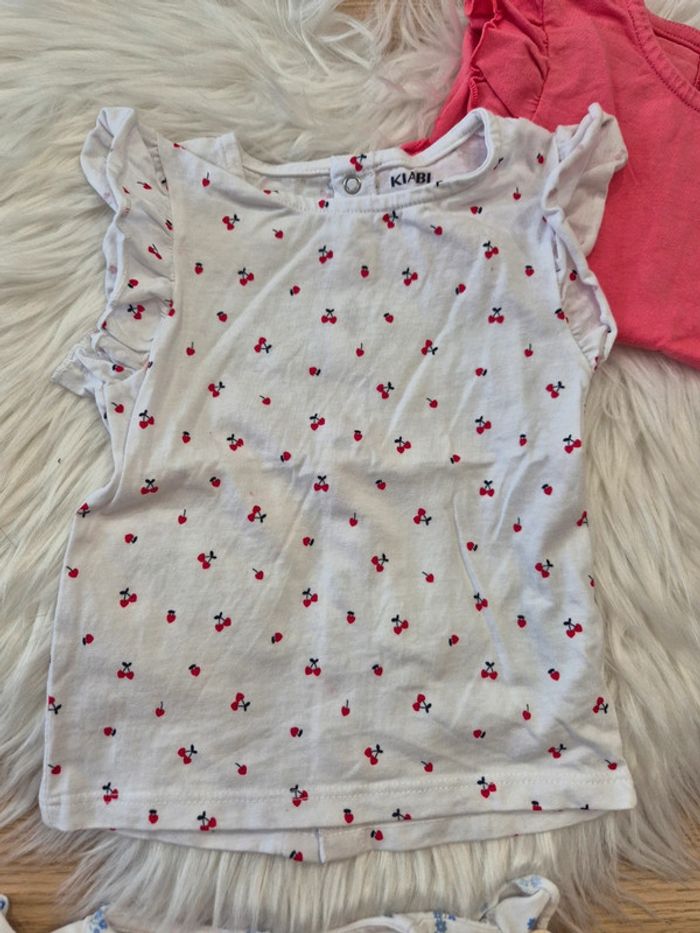 🌸 Lot 2 leggings et 4 t-shirts Kiabi 12 mois - photo numéro 10