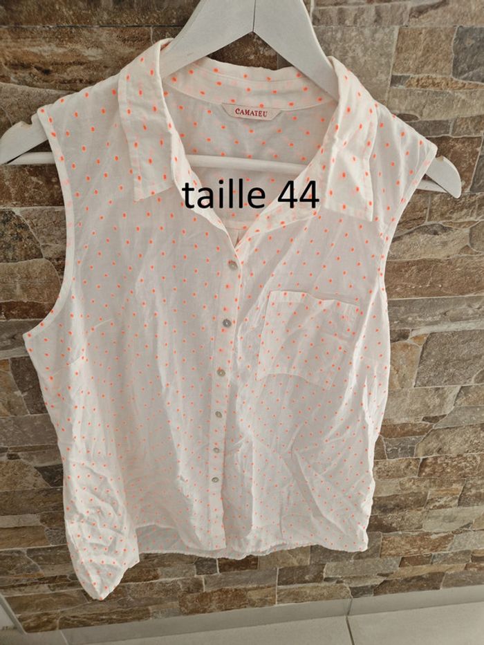 t shirt débardeur haut sans manche blanc petits points rose orange