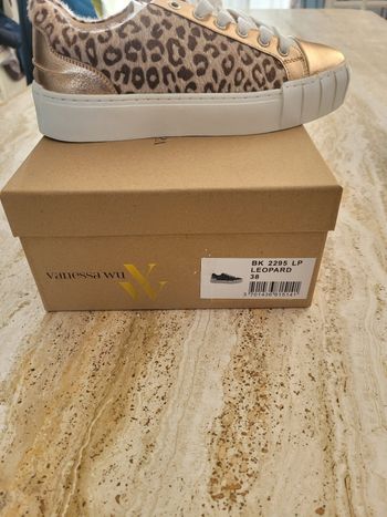 Vanessa wu basket léopard 38 neuve